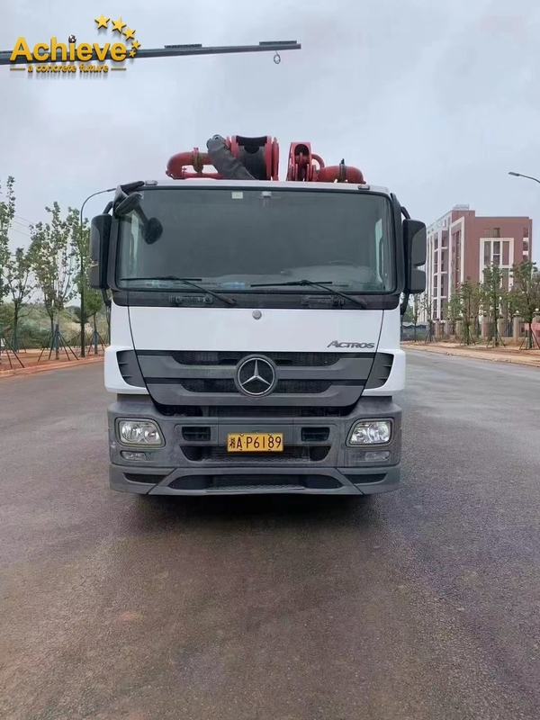 SANY SY56 RZ6 Pompa do betonu montowana na ciężarówce ze składanym 6 ramionami i zasięgiem pionowym 56 m